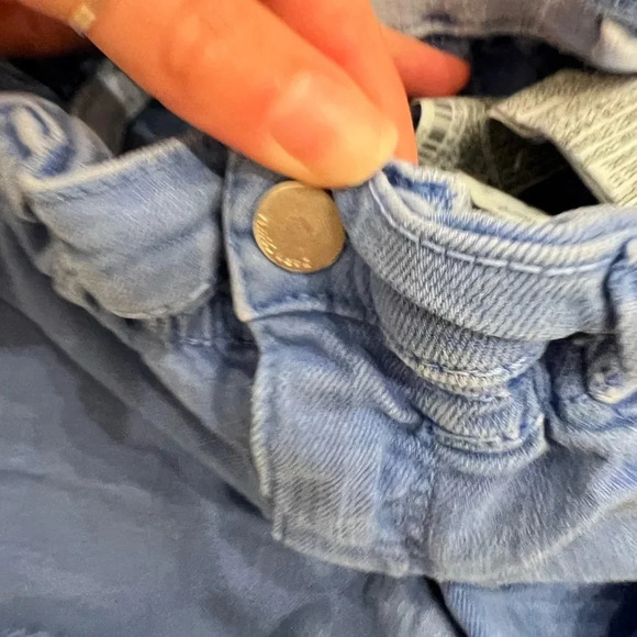 Zara Girl’s Paper Bag Denim Shorts in Blue - Picture 4 of 4